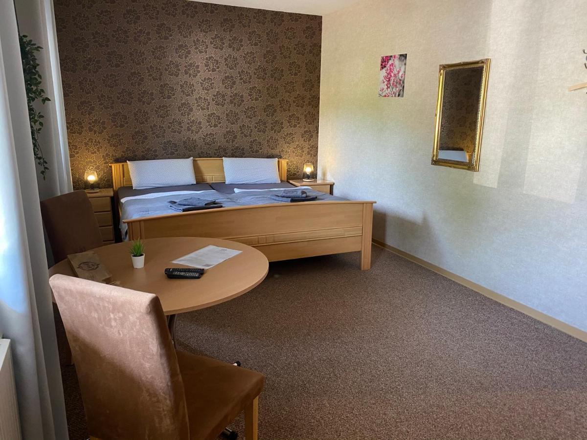 Rooms4Ring Privatzimmer Am Nurburgring Quiddelbach Экстерьер фото